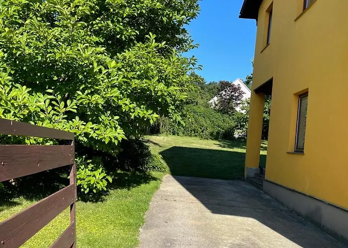 Hollabrunn-rest-relaxation-garden Contactless Check-in Apartman *