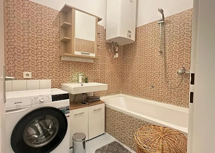 Apartman Hollabrunn-rest-relaxation-garden Contactless Check-in